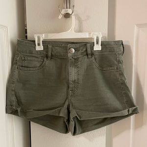 Super stretch American Eagle shorts!